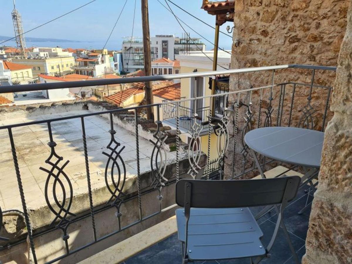 Gythio Townhouse Apartment Bagian luar foto